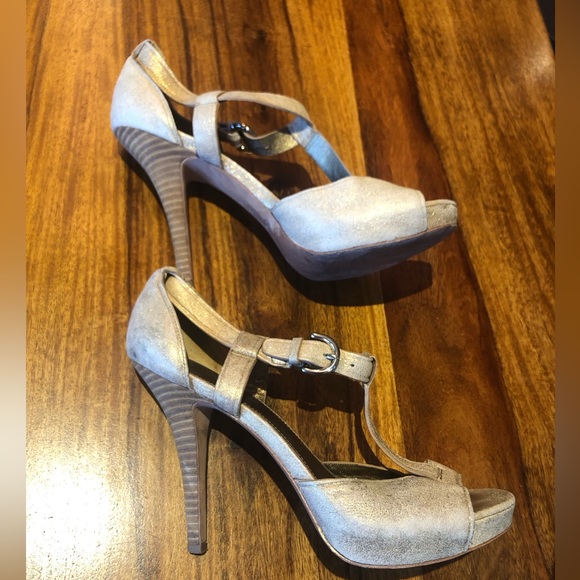Coach Shimmey leather platform sandals - Picture 6 of 11